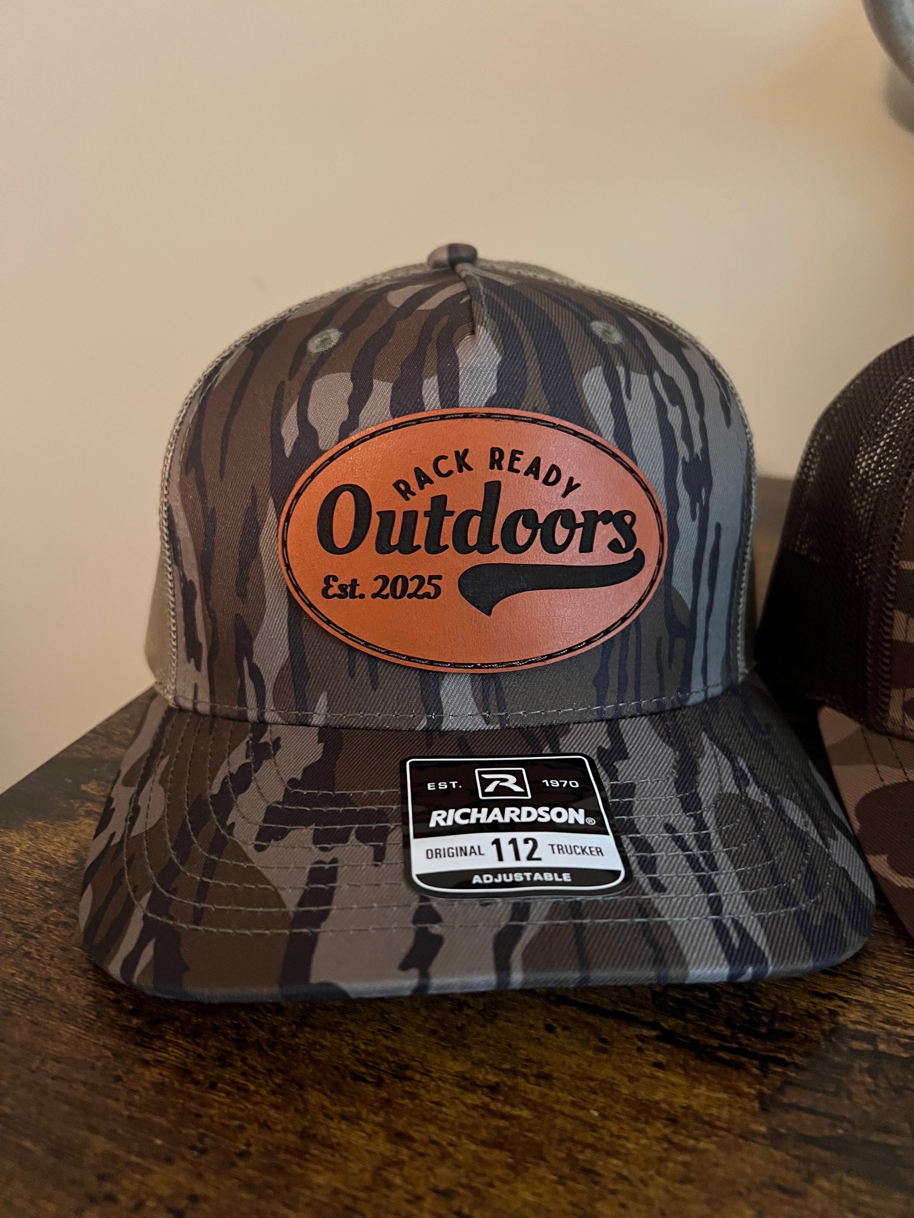 Rack ready outdoors- mossyoak snap back